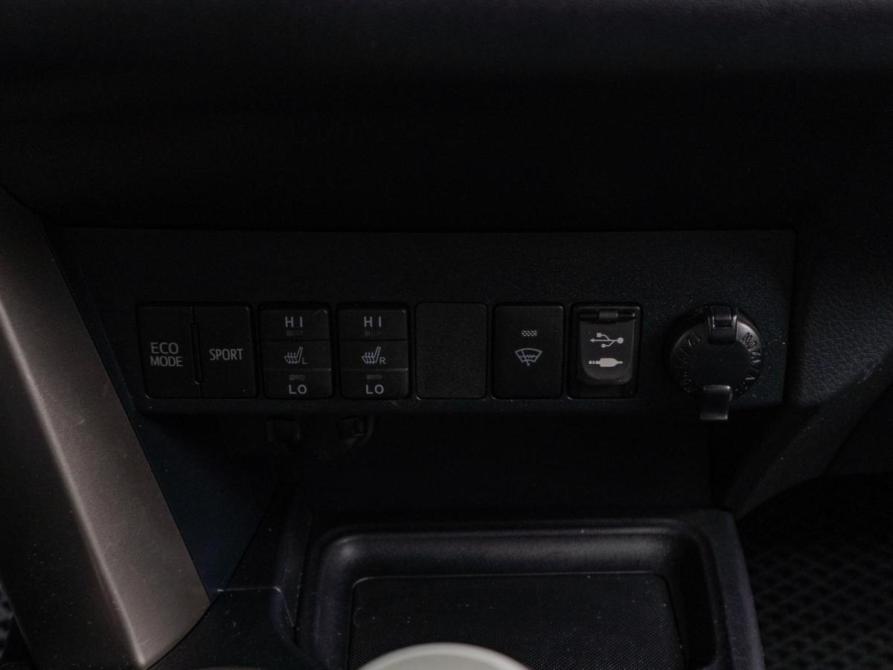 Toyota RAV4 IV (XA40) Тюмень  - изображение 17