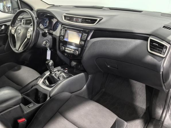 Nissan Qashqai II с пробегом 2018 года, цена 1 799 000 рублей, 87144 км, внедорожник, Автокод Объявления