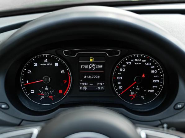 Audi Q3 I (8U) с пробегом 2014 года, цена 1 400 001 рубль, 123747 км, внедорожник, Автокод Объявления