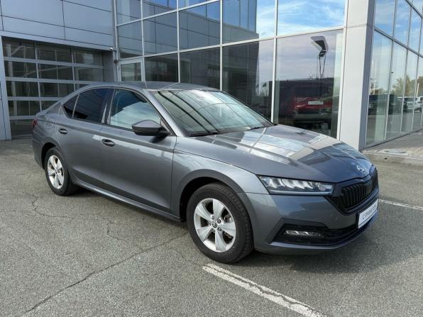 Skoda Octavia IV (A8) с пробегом 2020 года, цена 2 150 000 рублей, 97607 км, лифтбек, Автокод Объявления