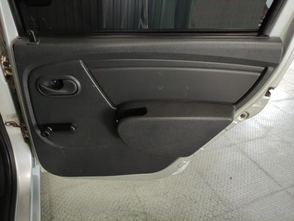 Renault Logan I Рестайлинг с пробегом 2012 года, цена 630 000 рублей, 92380 км, седан, Автокод Объявления
