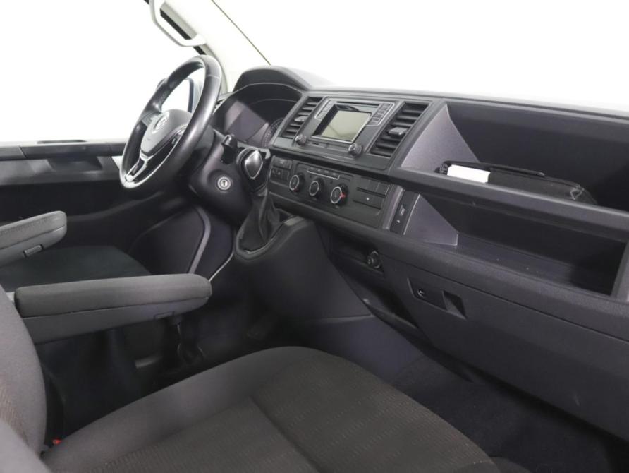 Volkswagen Caravelle T6 Москва  - изображение 9