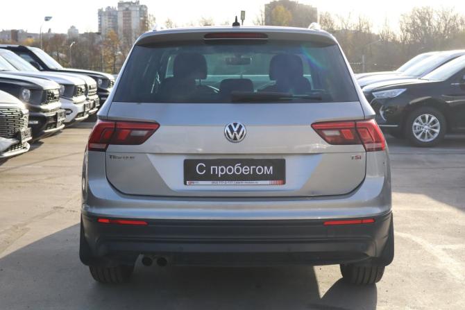 Volkswagen Tiguan II с пробегом 2018 года, цена 1 629 000 рублей, 147000 км, внедорожник, Автокод Объявления