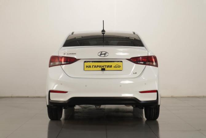 Hyundai Solaris II с пробегом 2017 года, цена 1 129 000 рублей, 141200 км, седан, Автокод Объявления