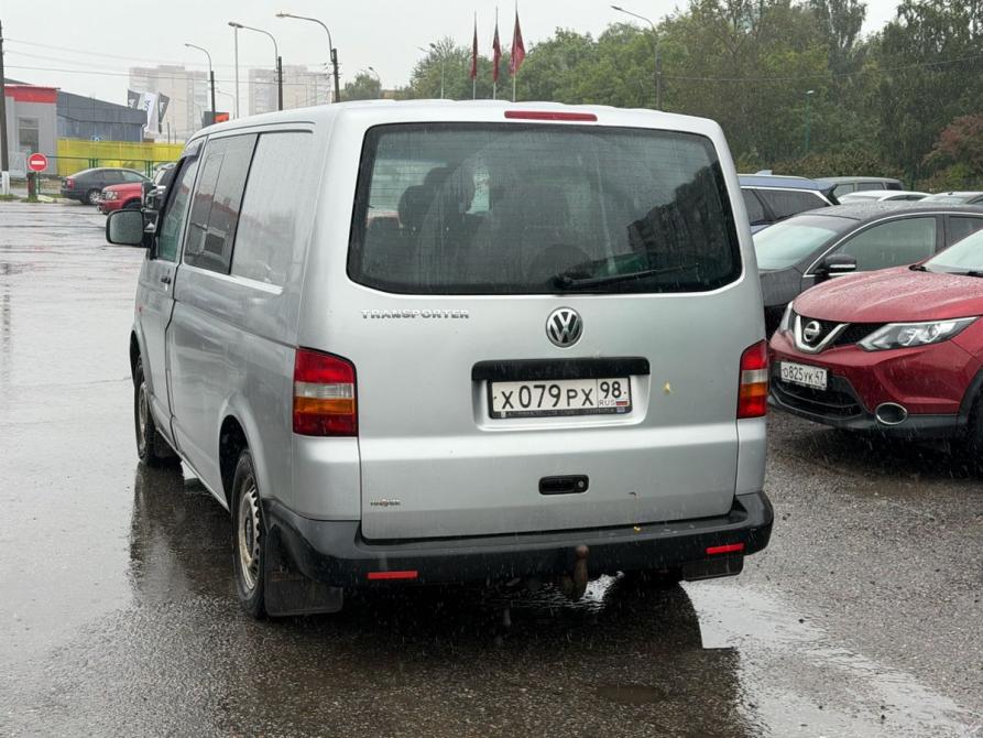 Volkswagen Transporter T5 Санкт-Петербург  - изображение 4