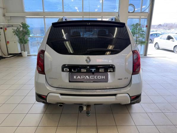 Renault Duster II с пробегом 2019 года, цена 1 220 000 рублей, 121000 км, внедорожник, Автокод Объявления