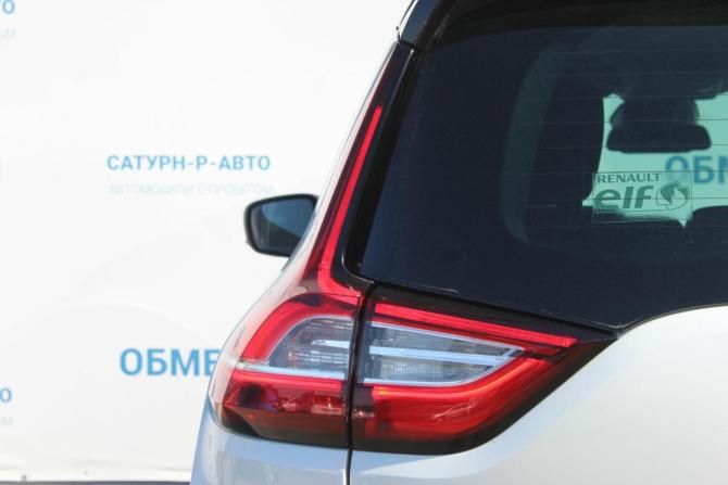 Renault Scenic IV с пробегом 2019 года, цена 1 640 000 рублей, 115000 км, минивэн, Автокод Объявления
