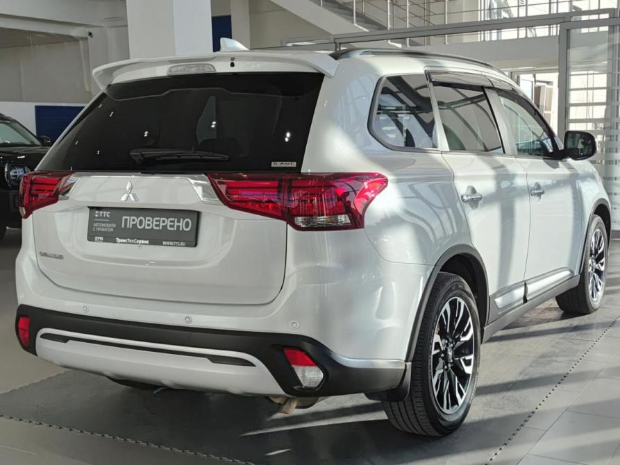 Mitsubishi Outlander III Рестайлинг 3 Казань  - изображение 6