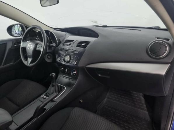 Mazda 3 II (BL) Рестайлинг с пробегом 2012 года, цена 605 000 рублей, 298000 км, седан, Автокод Объявления
