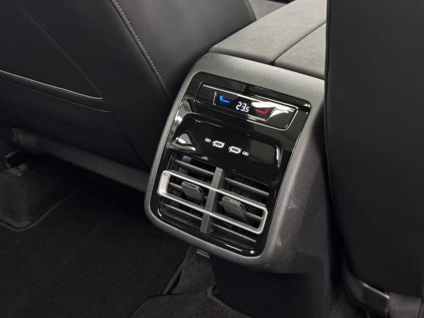 Volkswagen Tiguan III (China Market) с пробегом 2026 года, цена 4 689 000 рублей, 15 км, внедорожник, Автокод Объявления