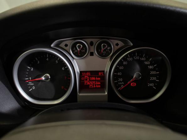 Ford Focus II Рестайлинг с пробегом 2008 года, цена 565 000 рублей, 236925 км, седан, Автокод Объявления
