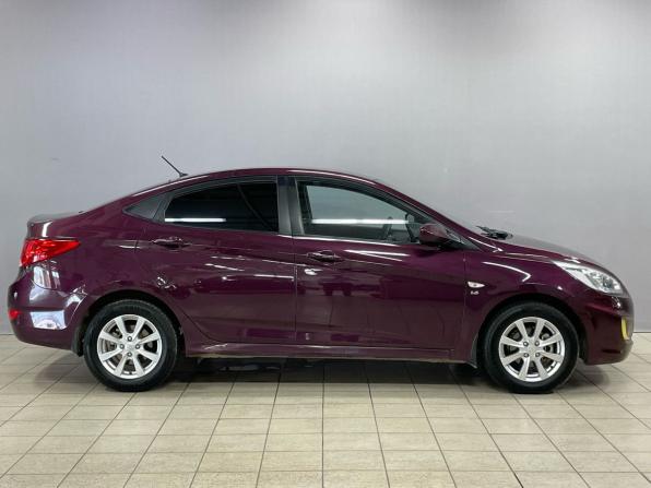 Hyundai Solaris I с пробегом 2013 года, цена 750 000 рублей, 202634 км, седан, Автокод Объявления