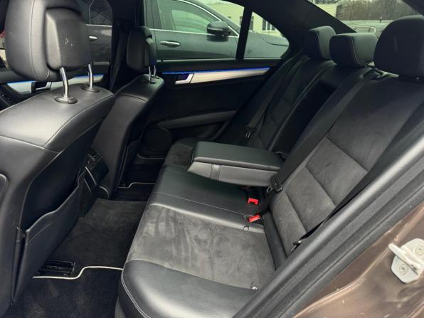 Mercedes-Benz C-Класс III (W204) Рестайлинг с пробегом 2013 года, цена 1 330 000 рублей, 169961 км, седан, Автокод Объявления