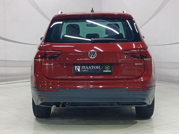 Volkswagen Tiguan II с пробегом 2018 года, цена 1 947 000 рублей, 194500 км, внедорожник, Автокод Объявления