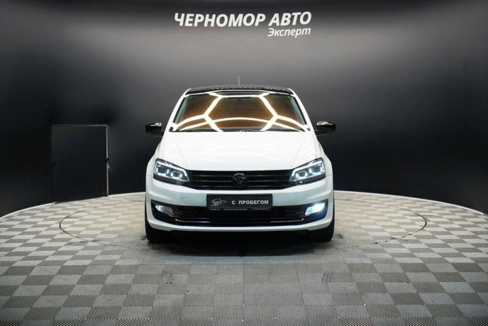Volkswagen Polo V Рестайлинг Крым  - изображение 8