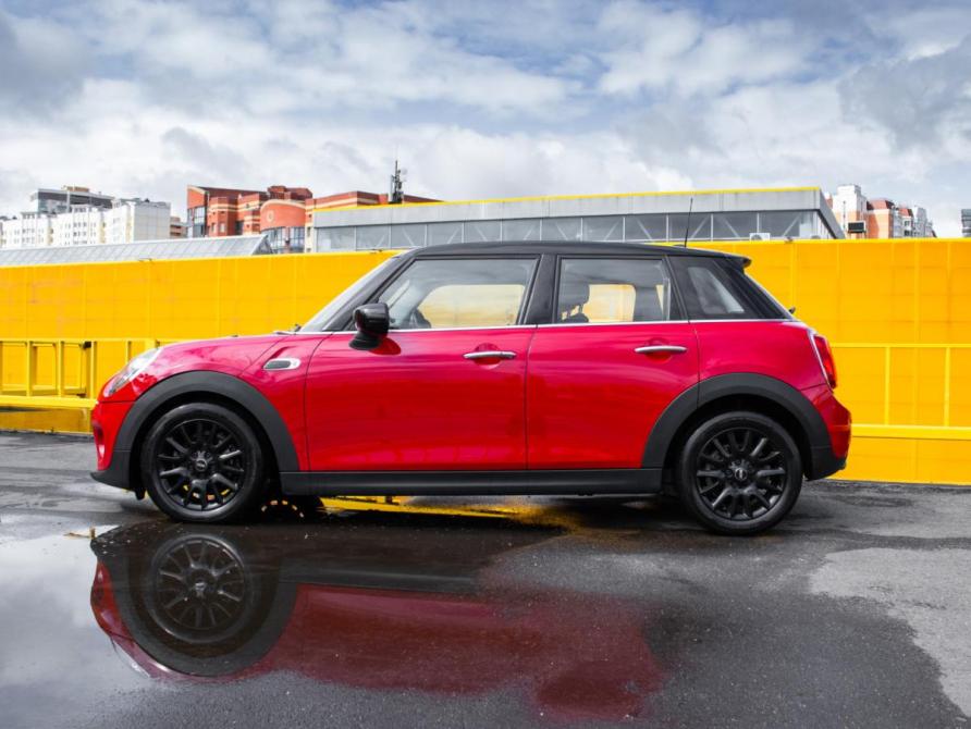 Mini Hatch III (F55/F56) Рестайлинг Москва  - изображение 8