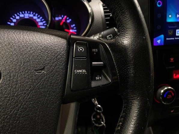 Kia Sorento II с пробегом 2012 года, цена 1 700 000 рублей, 143274 км, внедорожник, Автокод Объявления