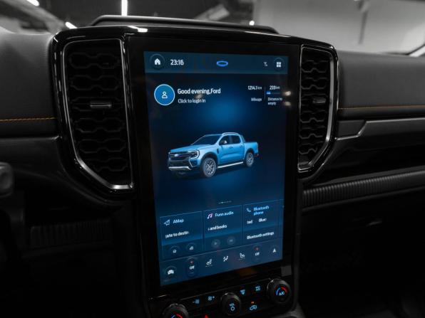 Ford Ranger T6.2 с пробегом 2024 года, цена 6 850 000 рублей, 1215 км, пикап, Автокод Объявления