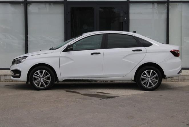Lada (ВАЗ) Vesta I Рестайлинг (NG) с пробегом 2024 года, цена 1 400 000 рублей, 15382 км, седан, Автокод Объявления