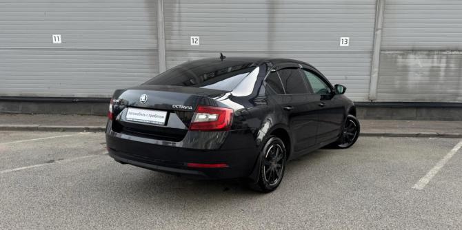 Skoda Octavia III (A7) Рестайлинг с пробегом 2018 года, цена 1 399 000 рублей, 183166 км, лифтбек, Автокод Объявления