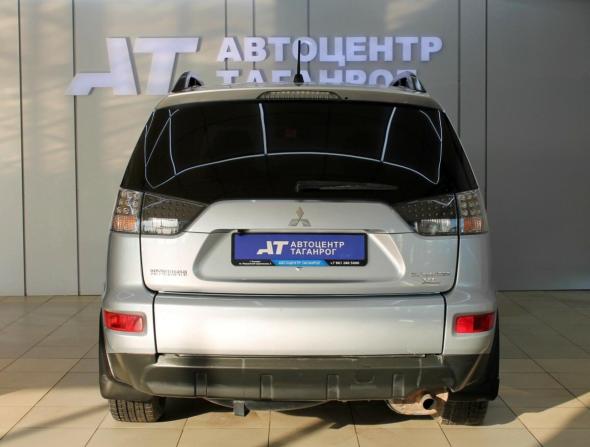 Mitsubishi Outlander II Рестайлинг с пробегом 2011 года, цена 1 299 000 рублей, 215000 км, внедорожник, Автокод Объявления