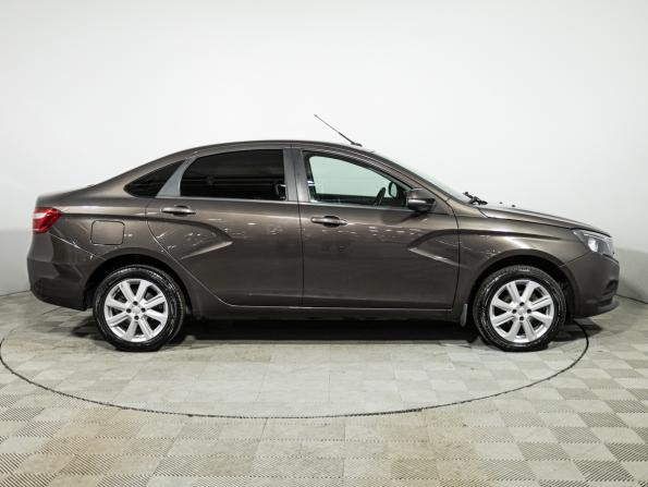 Lada (ВАЗ) Vesta I с пробегом 2022 года, цена 869 700 рублей, 125966 км, седан, Автокод Объявления
