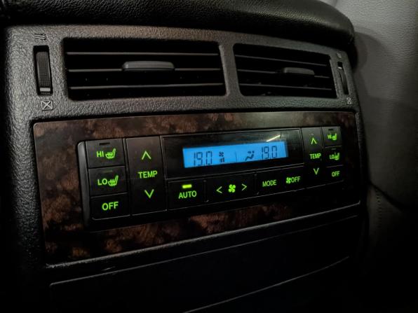 Toyota Land Cruiser 200 Series с пробегом 2010 года, цена 2 175 000 рублей, 300000 км, внедорожник, Автокод Объявления