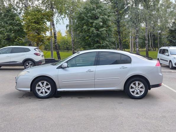Renault Laguna III с пробегом 2008 года, цена 380 000 рублей, 215655 км, лифтбек, Автокод Объявления