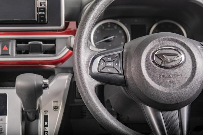 Daihatsu Cast I с пробегом 2019 года, цена 879 000 рублей, 22645 км, хэтчбек, Автокод Объявления
