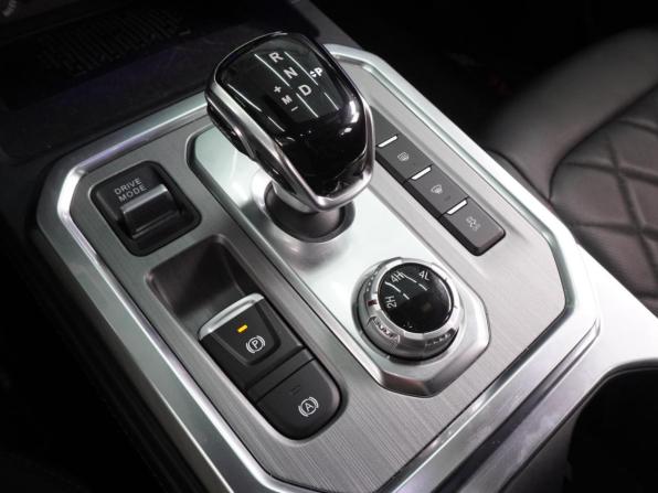 JAC T9 с пробегом 2024 года, цена 2 999 000 рублей, 41220 км, offers.body_type.unknown, Автокод Объявления