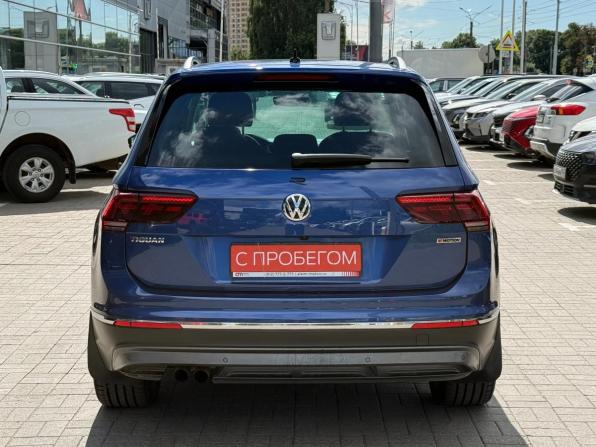 Volkswagen Tiguan II с пробегом 2018 года, цена 1 899 000 рублей, 242000 км, внедорожник, Автокод Объявления