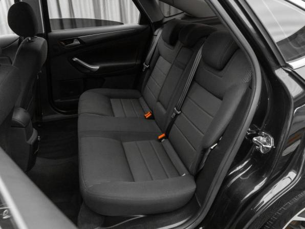 Ford Mondeo IV Рестайлинг с пробегом 2013 года, цена 940 000 рублей, 228416 км, седан, Автокод Объявления