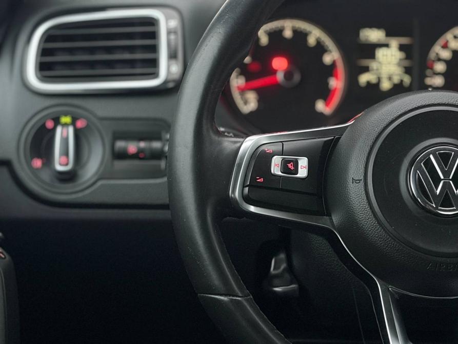 Volkswagen Polo V Рестайлинг Екатеринбург  - изображение 27