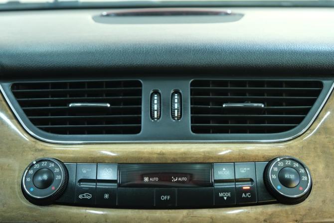 Mercedes-Benz CLS I (C219) Рестайлинг с пробегом 2010 года, цена 2 459 000 рублей, 251700 км, седан, Автокод Объявления