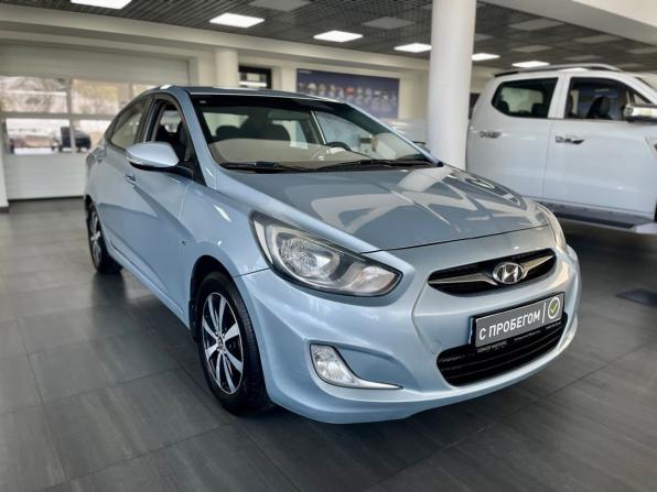 Hyundai Solaris I с пробегом 2012 года, цена 899 900 рублей, 181000 км, седан, Автокод Объявления