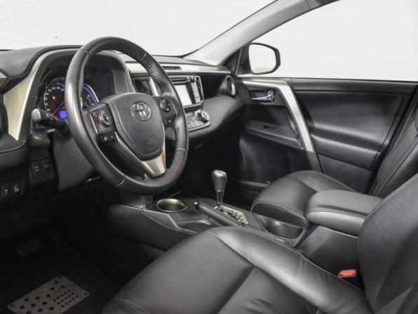 Toyota RAV4 IV (XA40) с пробегом 2015 года, цена 2 049 000 рублей, 118355 км, внедорожник, Автокод Объявления