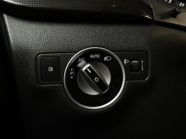 Mercedes-Benz B-Класс II (W246) с пробегом 2012 года, цена 1 100 000 рублей, 171697 км, хэтчбек, Автокод Объявления