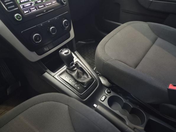 Skoda Yeti I Рестайлинг с пробегом 2013 года, цена 786 514 рублей, 190356 км, внедорожник, Автокод Объявления