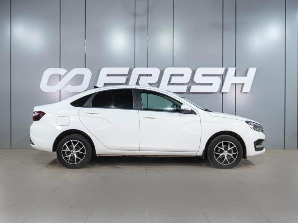 Lada (ВАЗ) Vesta I Рестайлинг (NG) с пробегом 2023 года, цена 1 289 000 рублей, 44921 км, седан, Автокод Объявления