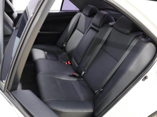 Toyota Camry VII (XV50) Рестайлинг с пробегом 2015 года, цена 1 919 000 рублей, 249367 км, седан, Автокод Объявления