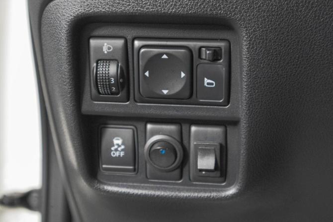 Nissan Juke I Рестайлинг с пробегом 2014 года, цена 1 199 000 рублей, 189000 км, внедорожник, Автокод Объявления