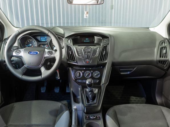 Ford Focus III с пробегом 2013 года, цена 919 000 рублей, 67304 км, хэтчбек, Автокод Объявления