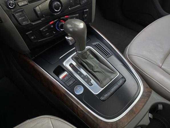Audi Q5 I (8R) с пробегом 2009 года, цена 765 000 рублей, 240432 км, внедорожник, Автокод Объявления