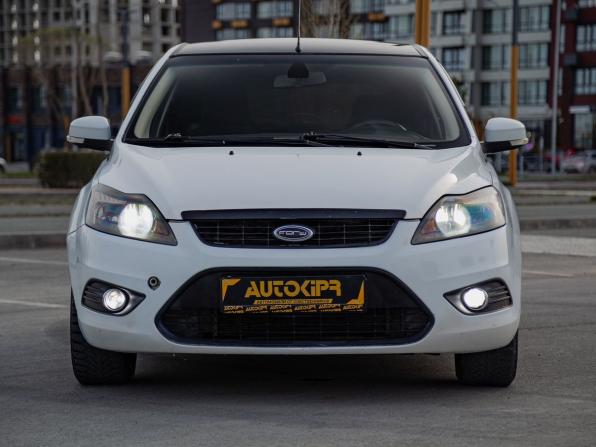 Ford Focus II Рестайлинг с пробегом 2008 года, цена 400 000 рублей, 331631 км, седан, Автокод Объявления