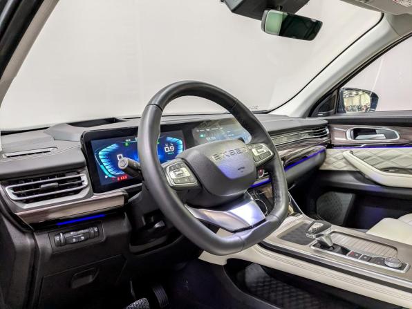 Exeed VX I с пробегом 2023 года, цена 3 150 000 рублей, 35242 км, внедорожник, Автокод Объявления