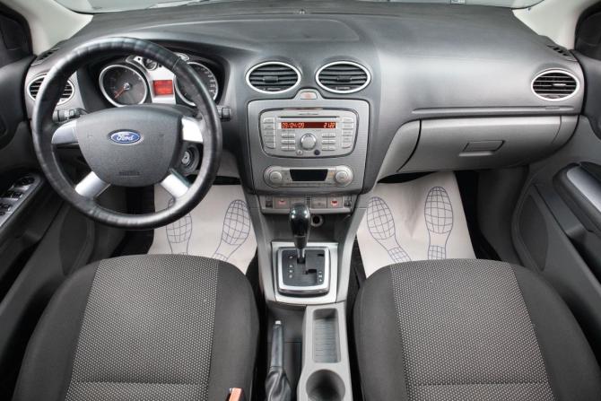 Ford Focus II Рестайлинг с пробегом 2010 года, цена 579 000 рублей, 196000 км, хэтчбек, Автокод Объявления