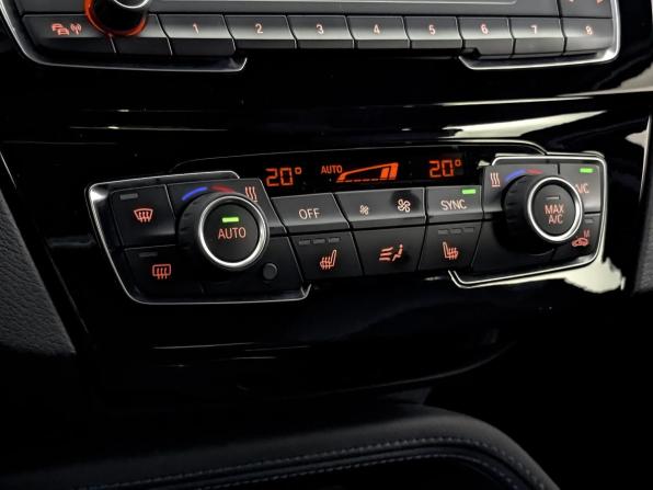 BMW X1 II (F48) Рестайлинг с пробегом 2021 года, цена 3 650 000 рублей, 92770 км, внедорожник, Автокод Объявления