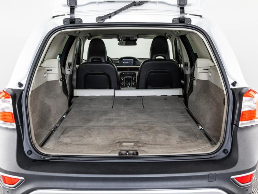 Volvo XC70 II Рестайлинг Санкт-Петербург  - изображение 28