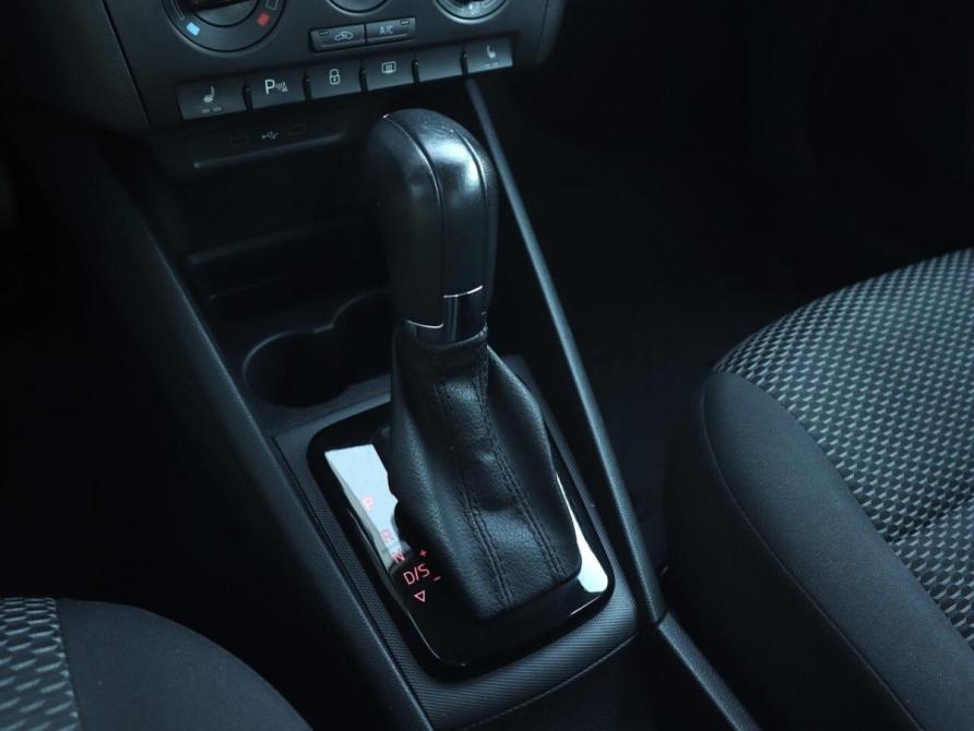 Volkswagen Polo VI Казань  - изображение 11