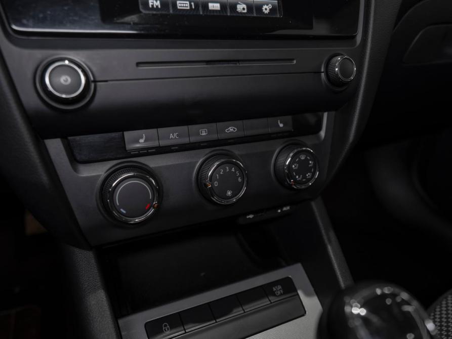 Skoda Octavia III (A7) Москва  - изображение 14